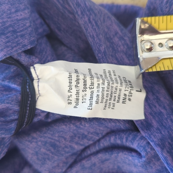 L Beyond The Bump Top - Picture 5 of 5